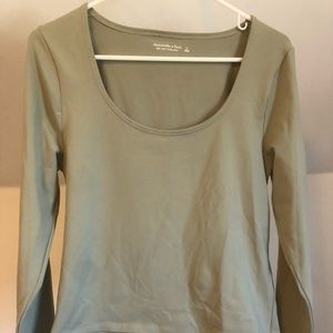Abercrombie long sleeve seamless tee